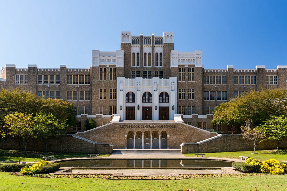 10 Best Places to Visit in Arkansas